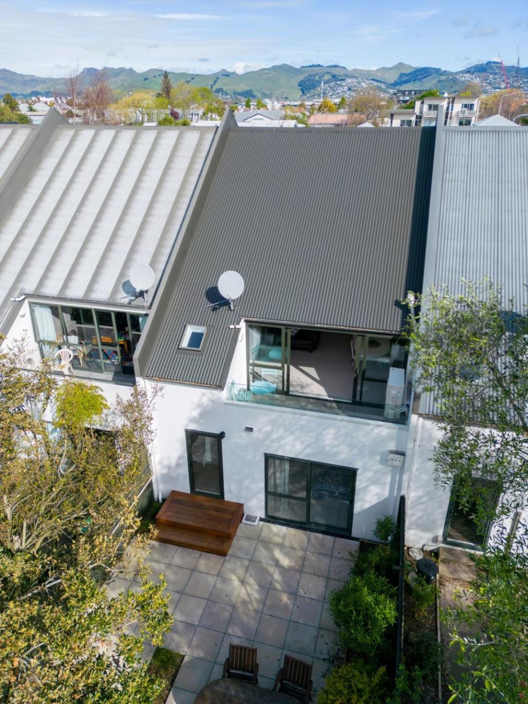 Chester St East - Christchurch Holiday Homes Экстерьер фото